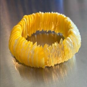 Yellow Shell Bracelet